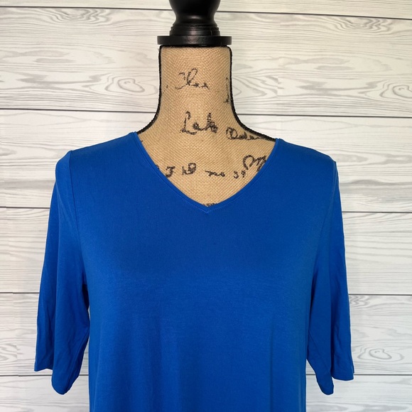 NWT. Alfani v-neck swing tunic top - Picture 6 of 10